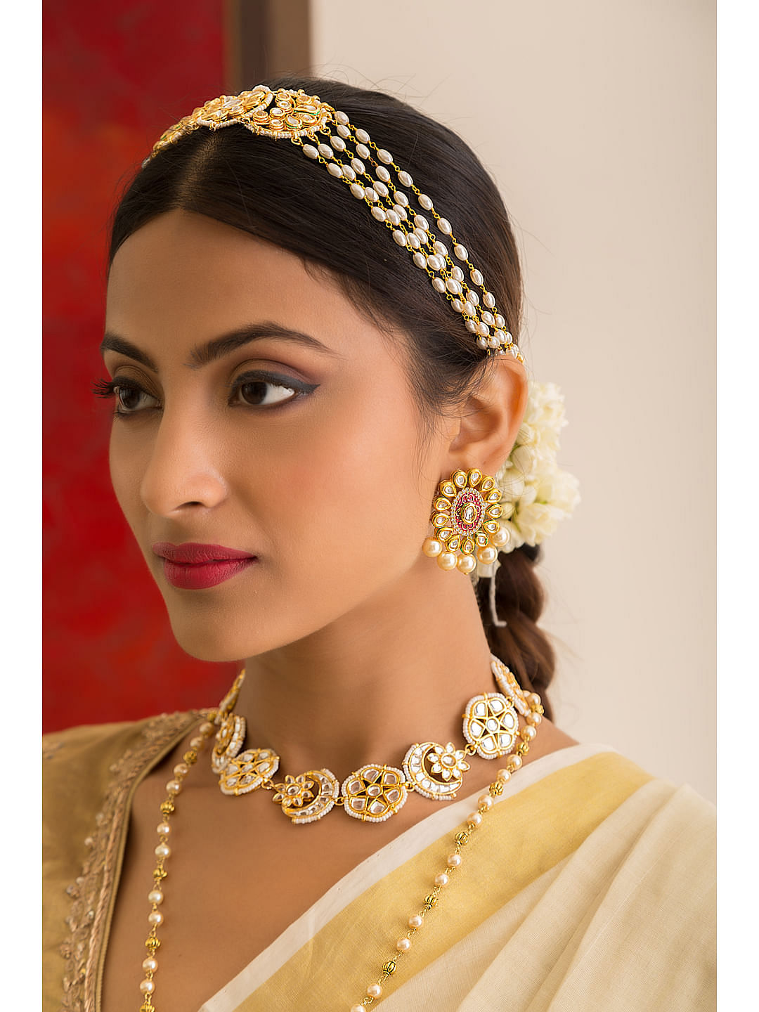 ZEVAR I Meenakari Choker Necklace Set With Earrings And Maangtika – Zevar