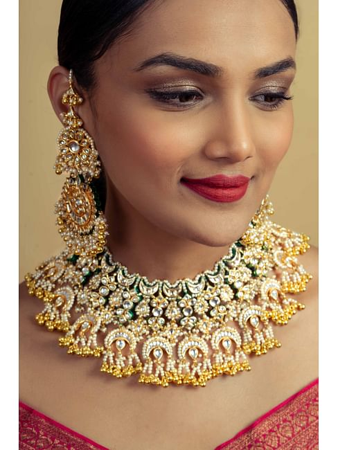 Buy Green Enamel & Kundan Chand Choker Necklace for Women at Ajnaa