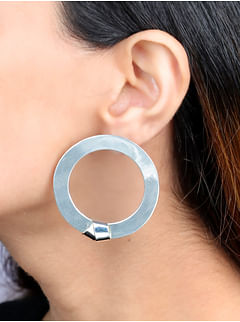Q Chic Earring (Silver)