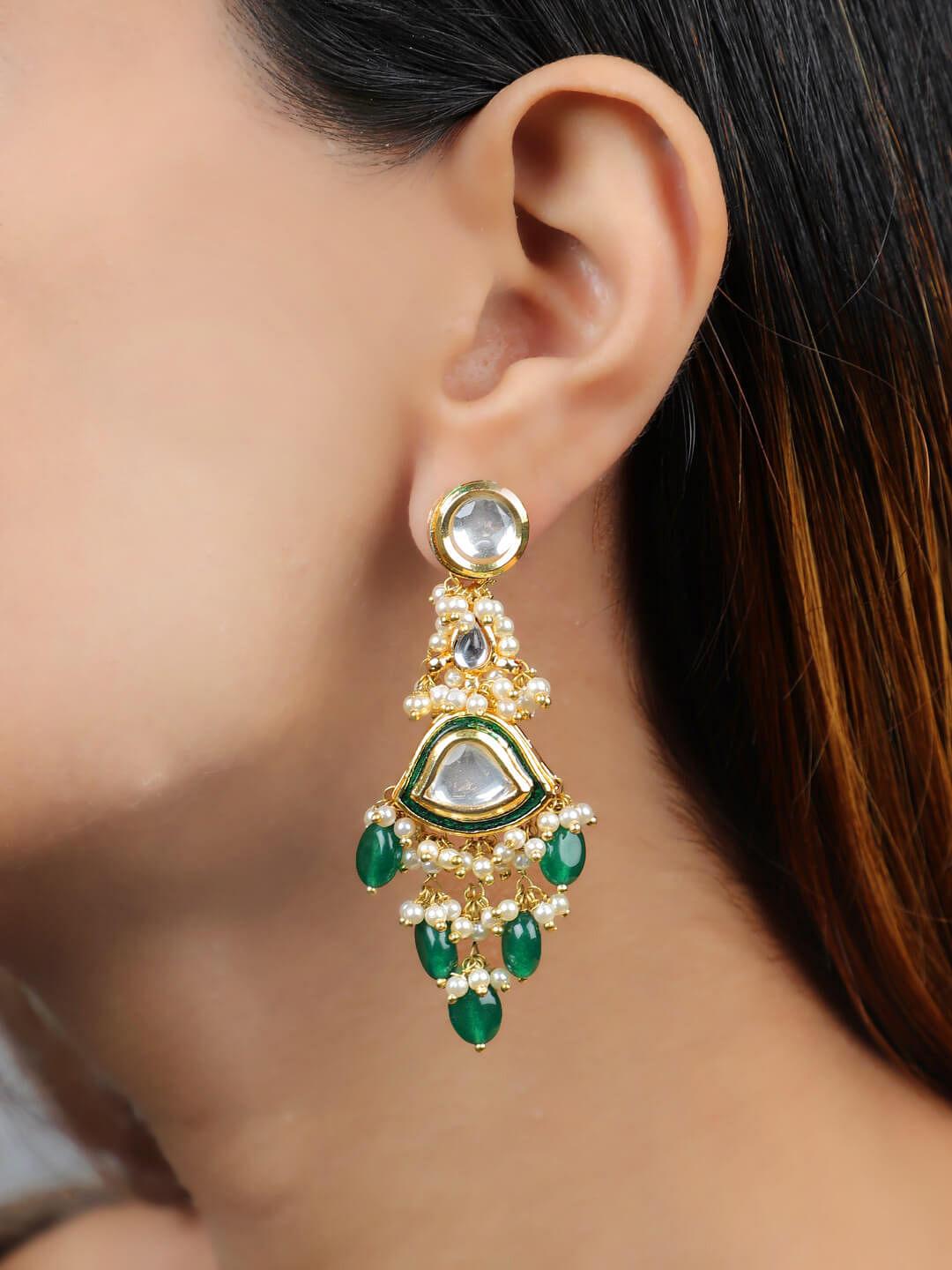 Pinterest | Jewelry drawing, Jewelry design, Kundan earrings