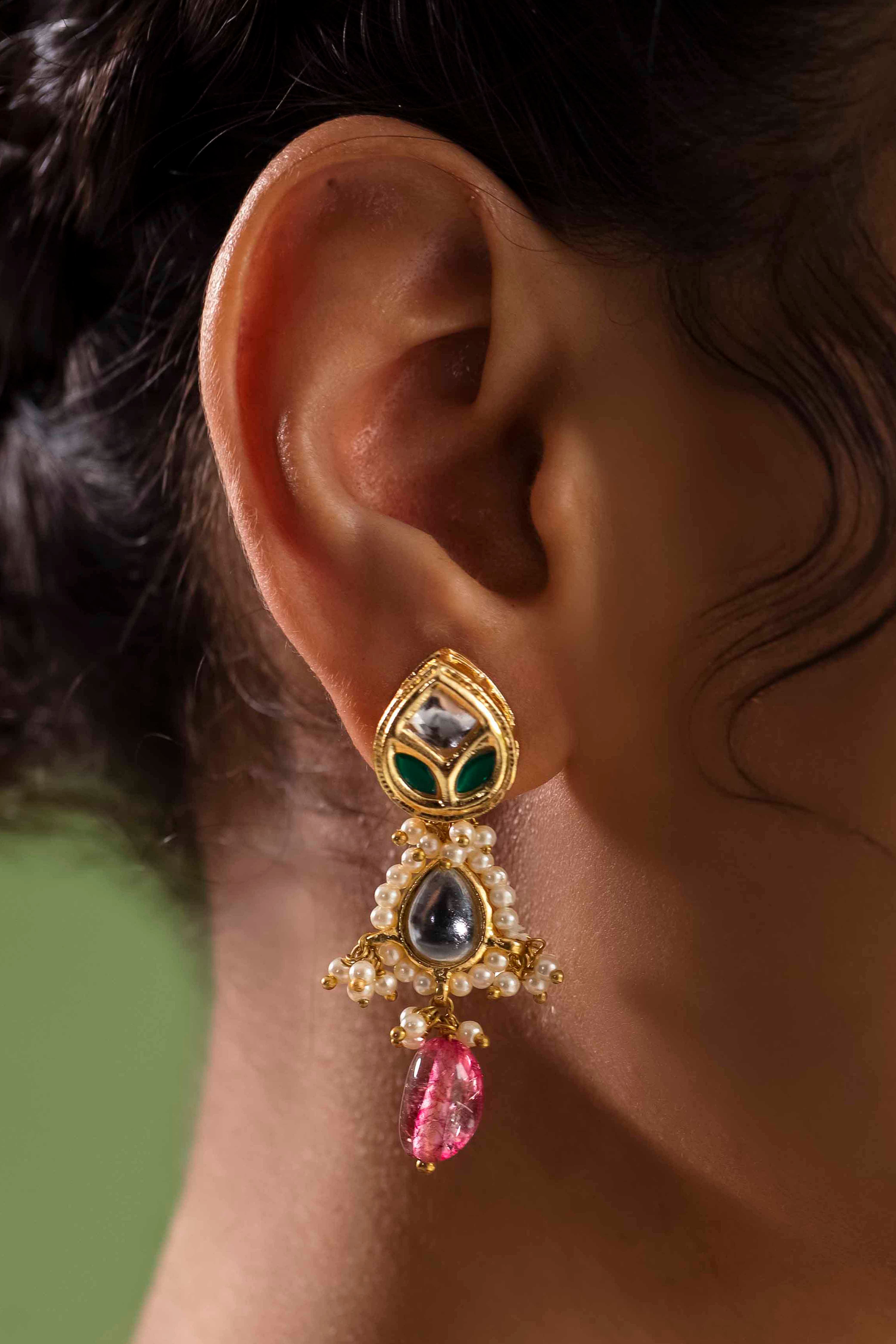 Keri Russel As Seen Wearing Round Diamond Studs with Diamond Earring J –  Alexandra Mor