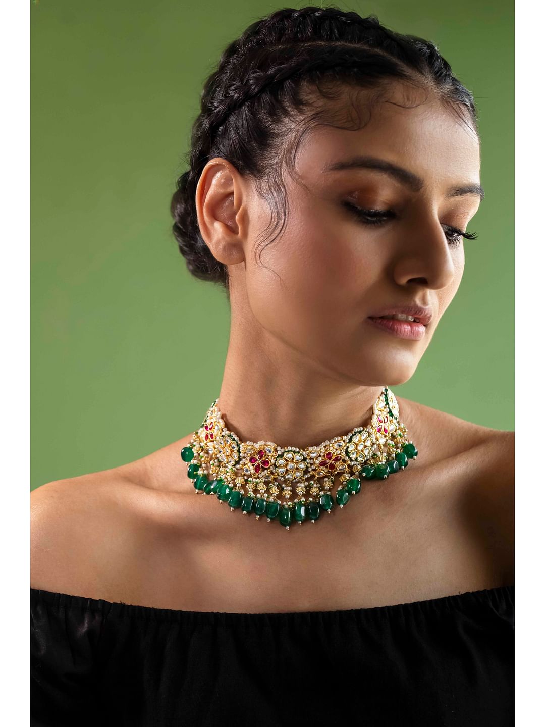 skud indsats Sentimental Buy Green & Red Flower Pearls Kundan Choker Necklace for Women Online at  Ajnaa Jewels |391220