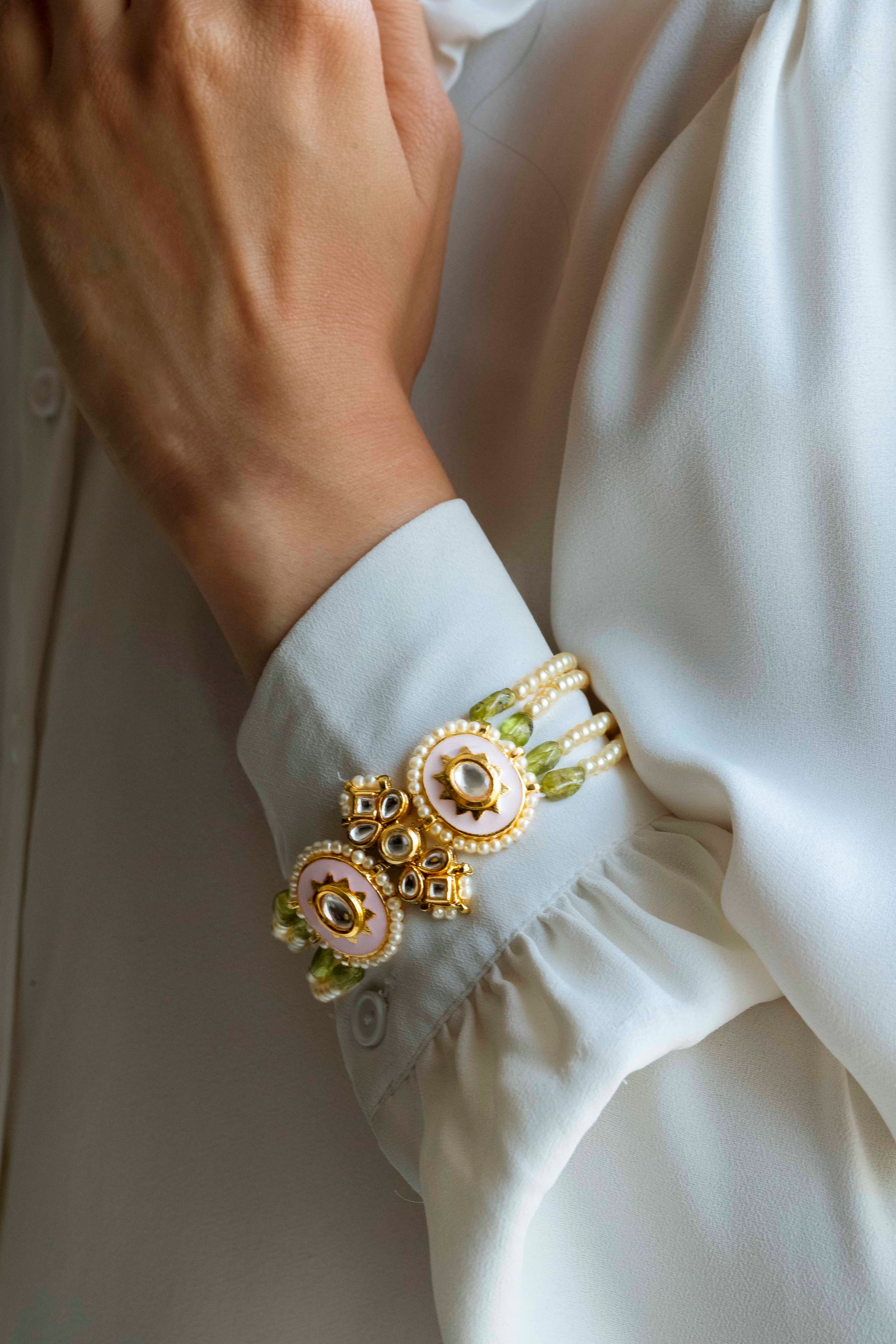 Buy Kundan White Color Gold Plated Finger Ring Bracelet Hand Harness  Hathphool for Girls Women Online - Get 75% Off