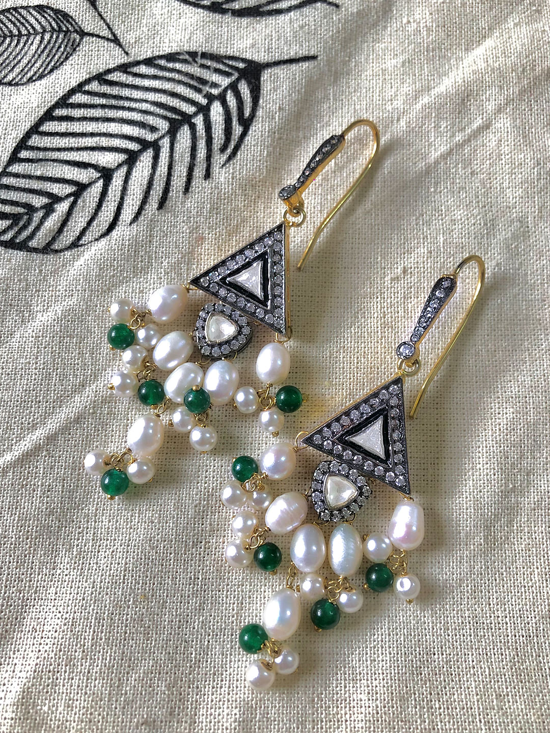 Green Jade & Pearl Earring – O'Day Cache